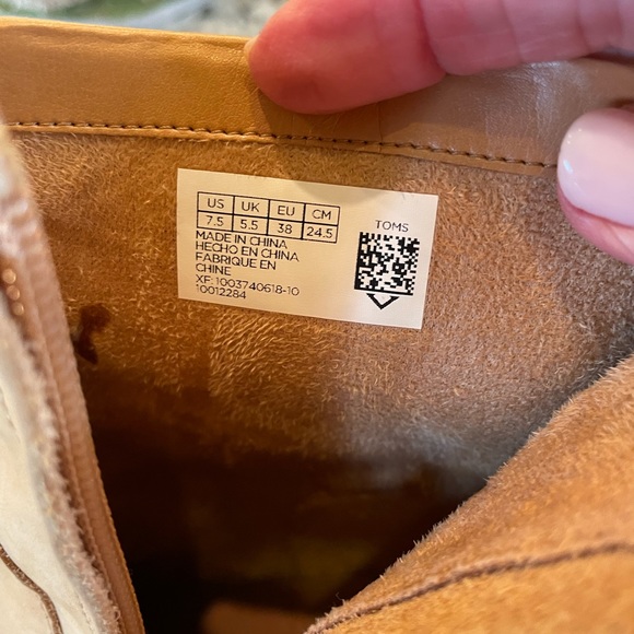 Toms Suede Ankle Boots - Picture 3 of 8